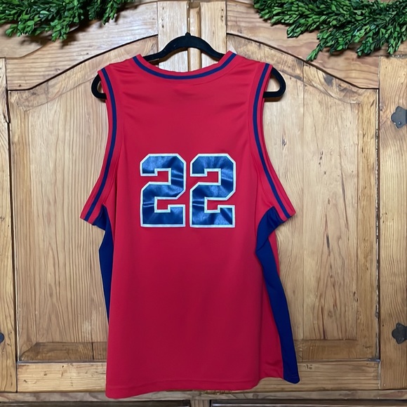 Vintage St. John’s Red Storm Basketball Jersey #22 - Picture 4 of 4